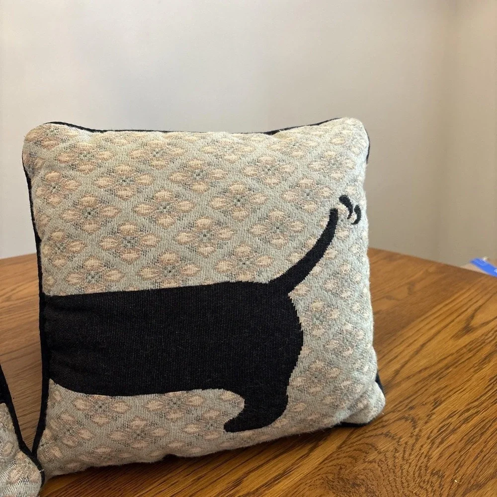 Dog Pillows 2 Dachshund Decorative Pillows Fun Weiner Dogs